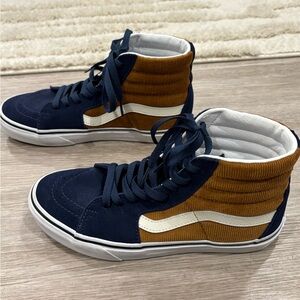 Vans suede classic high tops, rare colors, perfect condition!